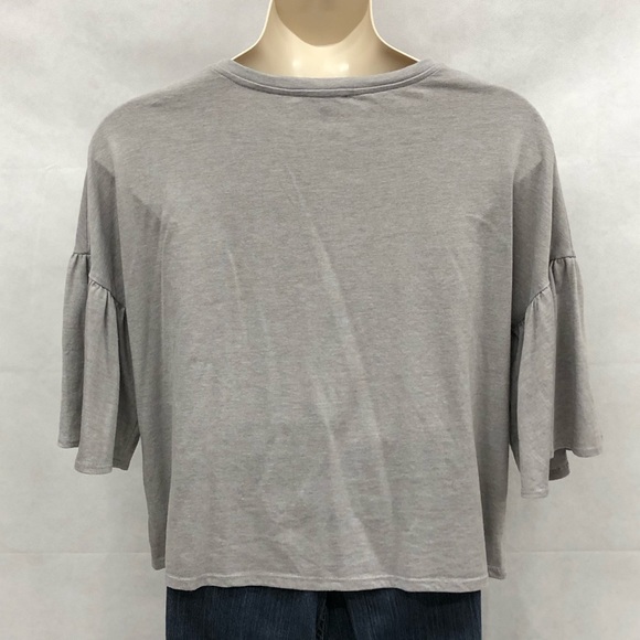 Olivia Sky gray top with embroidered roses - Picture 2 of 8